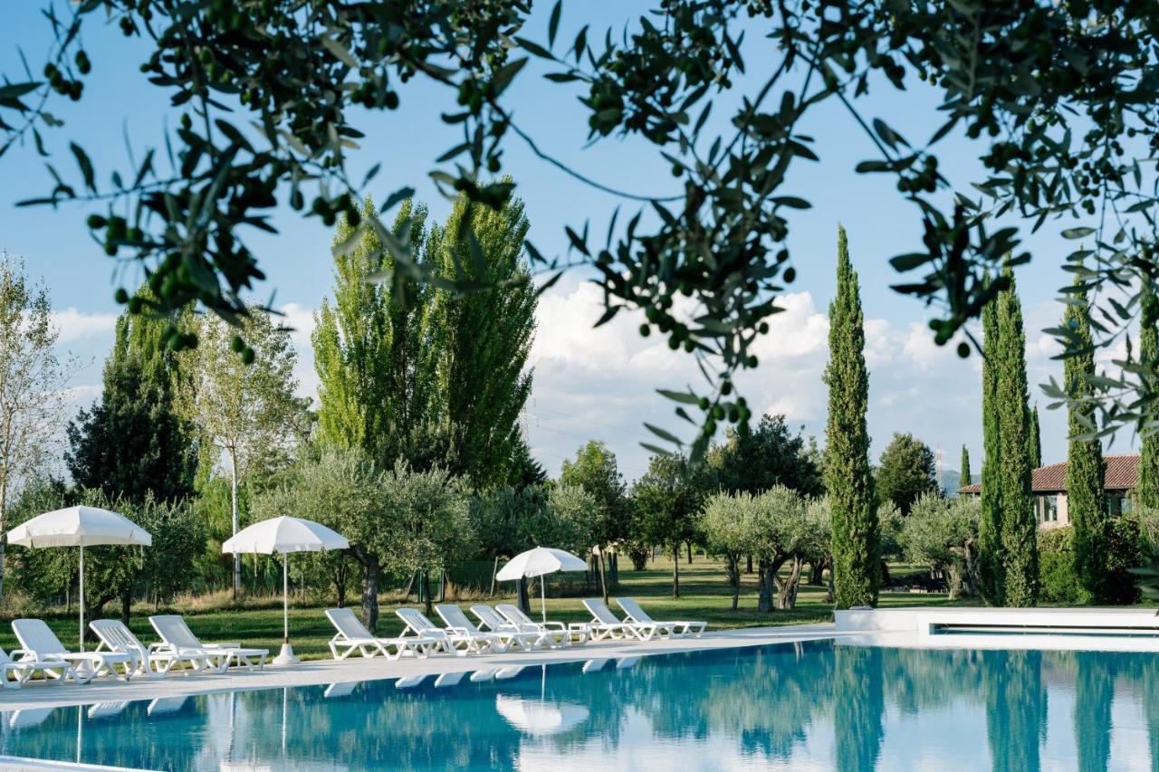 Valle Di Assisi Country Apartments Buitenkant foto